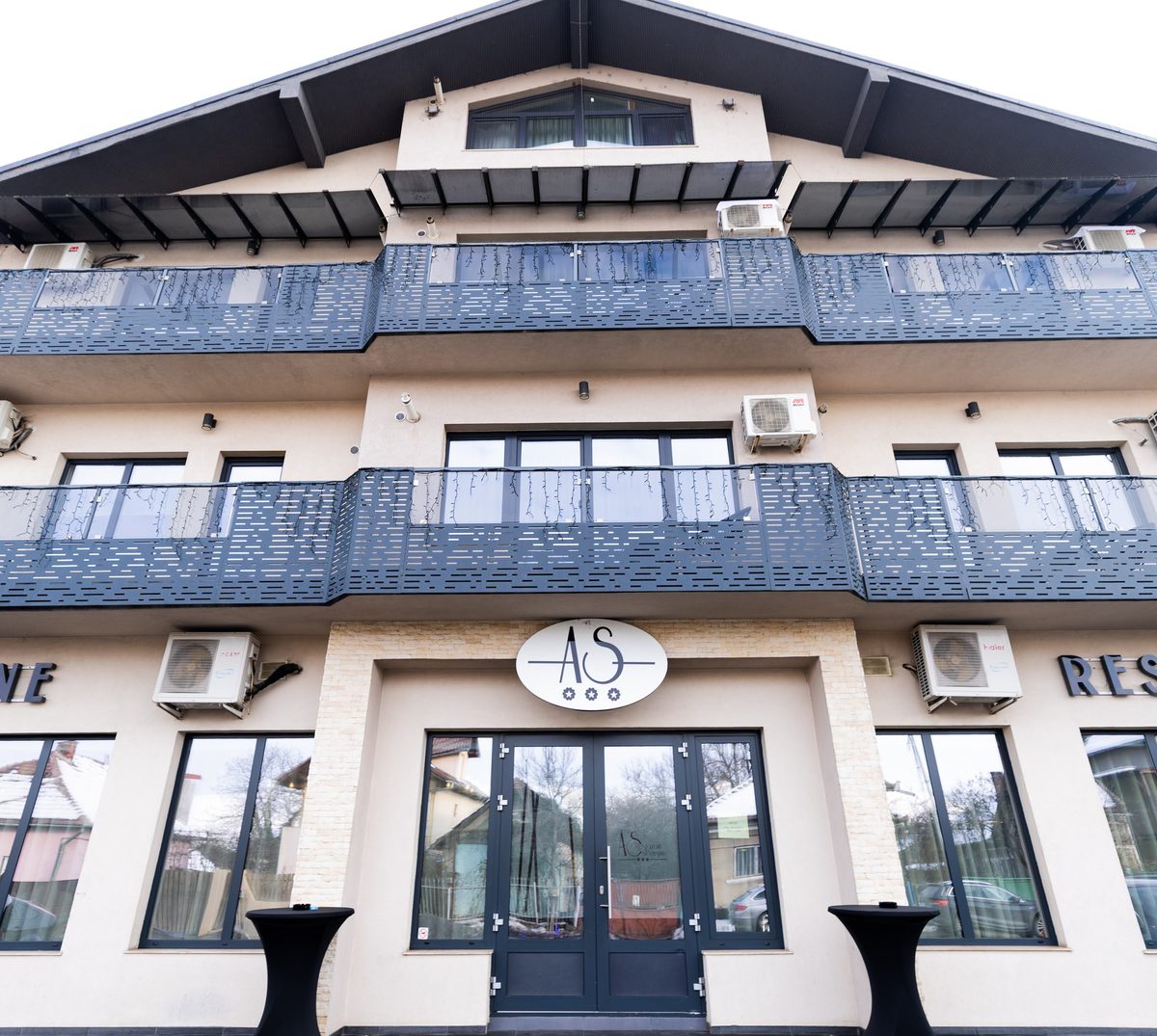 Intrarea Restaurant si Pensiune AS, str. Avram Iancu 158, Floresti